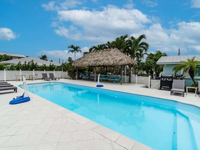 46` swimming pool with Tiki hut, Hammock, and plenty of seating 46` swimming pool with Tiki hut, Hammock, and plenty of seating